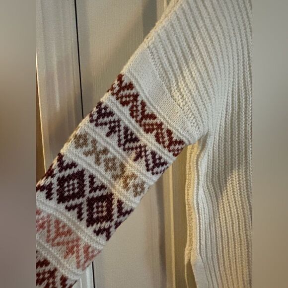Maurices White Fair Isle Sleeve Sweater Small oversized NWT - Picture 6 of 11